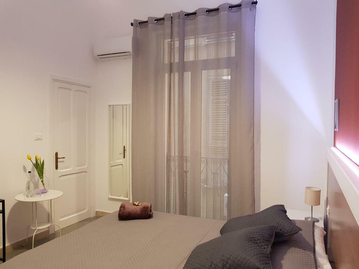 Aziz B&B Palermo Buitenkant foto