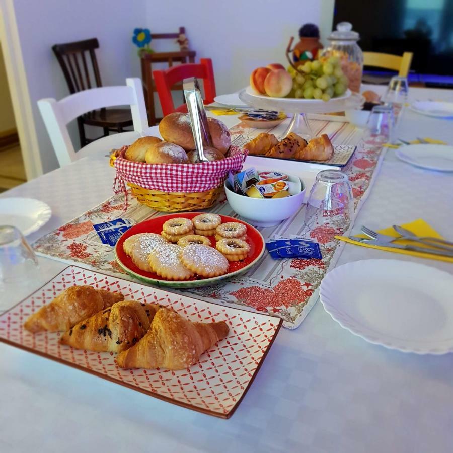 Aziz B&B Palermo Buitenkant foto